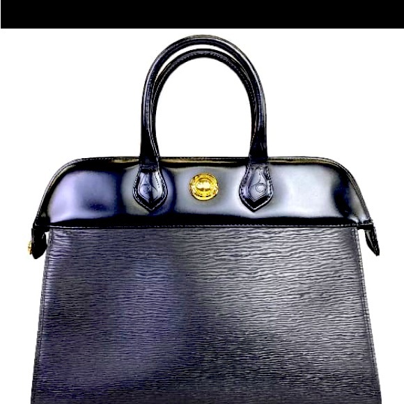 Chloe Handbags - EUC $1800 Chloe Black Leather Bag